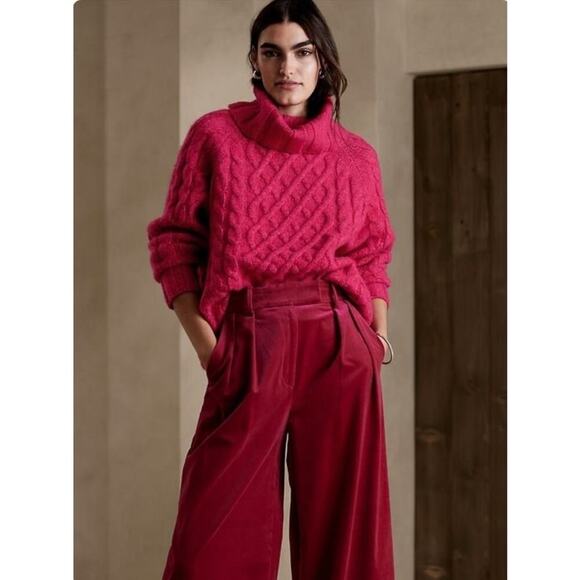 Banana Republic Cesta Oversize Cable Knit Sweater Size Large Bright Berry Wool - Picture 1 of 14